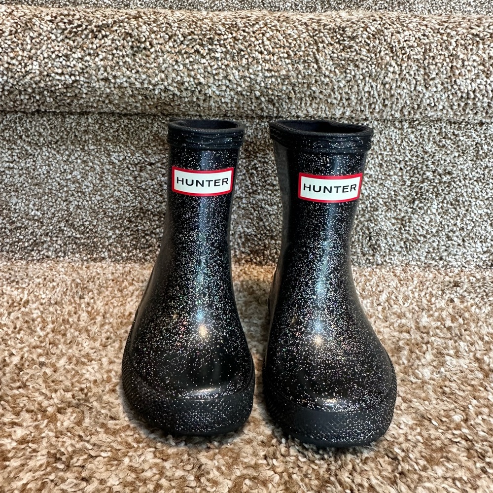 Hunter Sparkling Black Ankle Boots